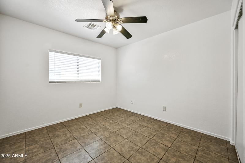 24-225EGS-ocupix-9-10