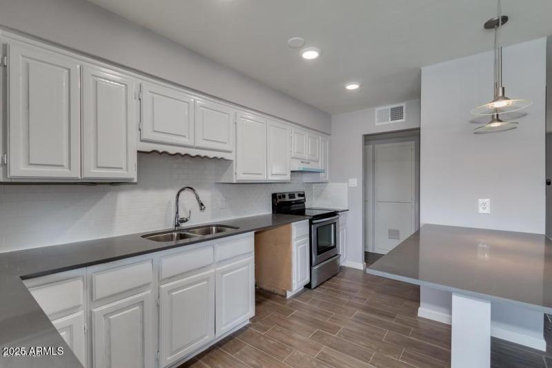 20180604173144087095000000-o