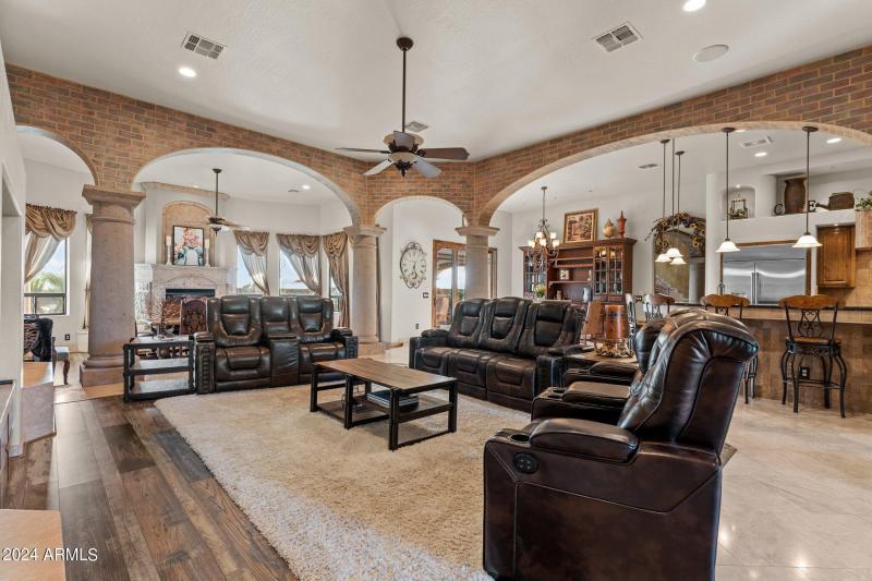 37224 N 237TH AVE, Morristown, AZ