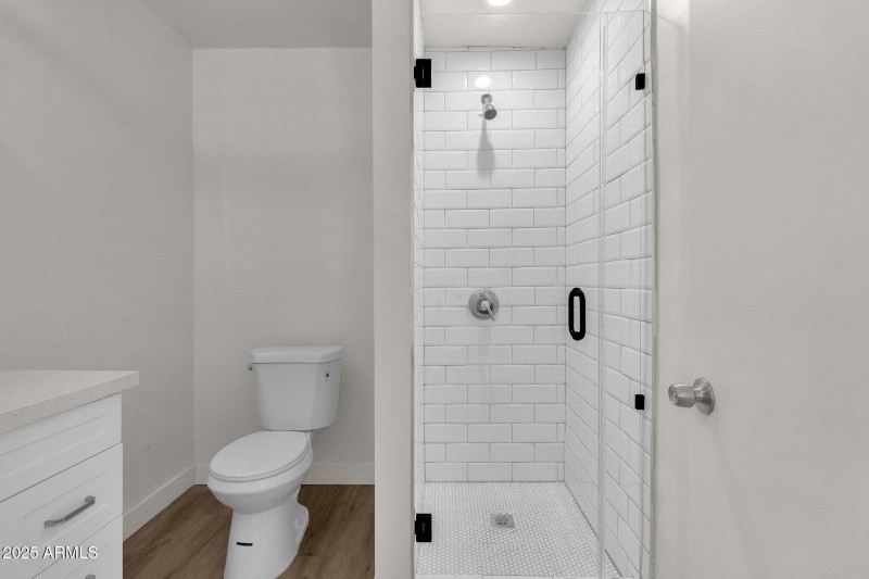 20-web-or-mls-325-n-17th-dr-a-b-c