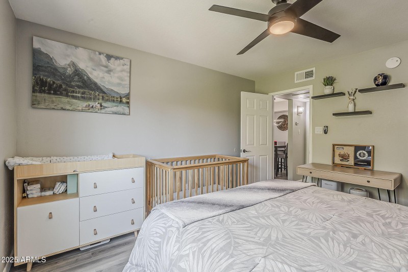 25-web-or-mls-78th St-19