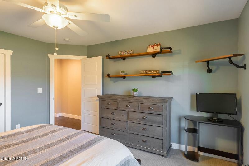 39_12140_N_76th_Ct__39_mls