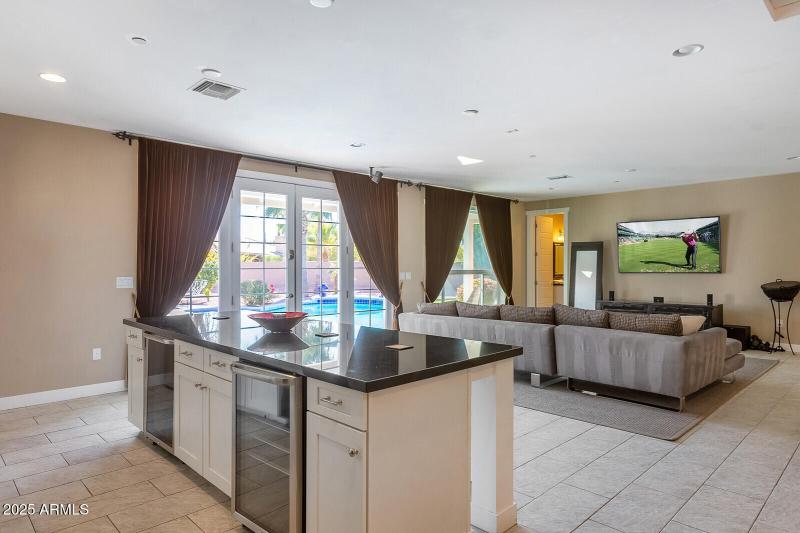 56_12140_N_76th_Ct__56_mls