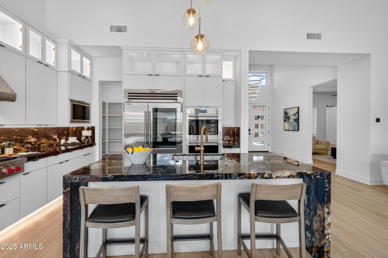 11-print-012_A7404232