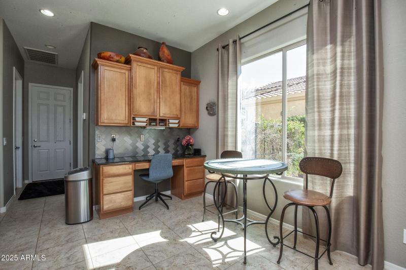 045_27083WMarcoPoloRd