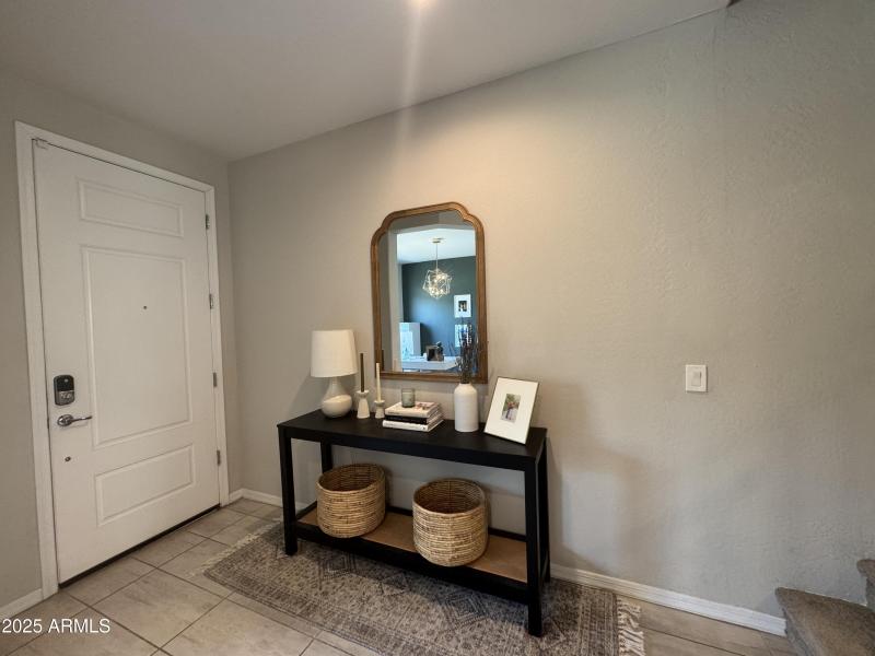 Bright & Welcoming Entryway