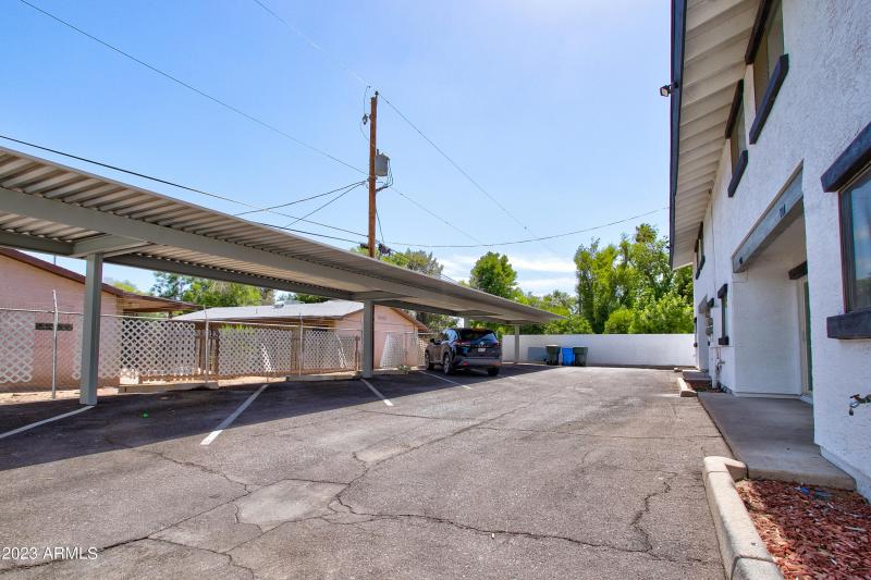 2215 W Agusta ave phx 103-27