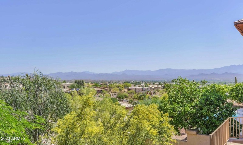 20181026035500934838000000-o