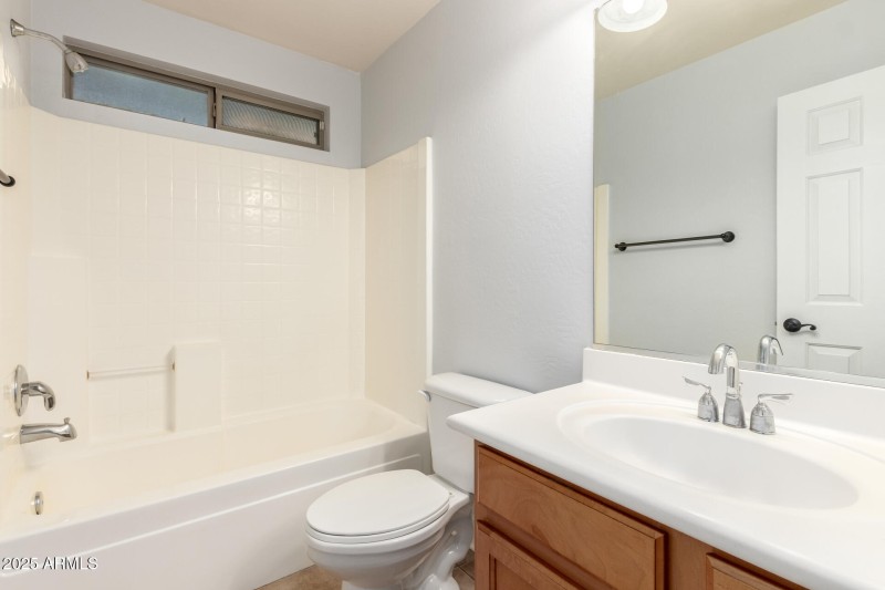 Hallway Full Bath