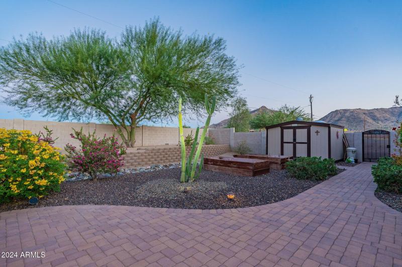 140-web-or-mls-Hombre-twilight-19