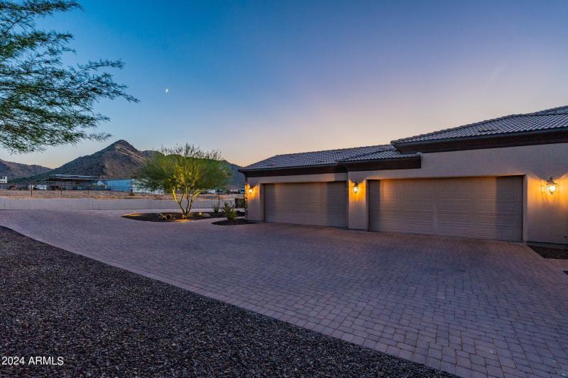 157-web-or-mls-Hombre-twilight-36