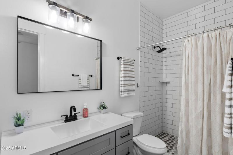 039__11186 W Dove Roost Rd