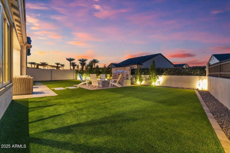 089-Back yard twilight