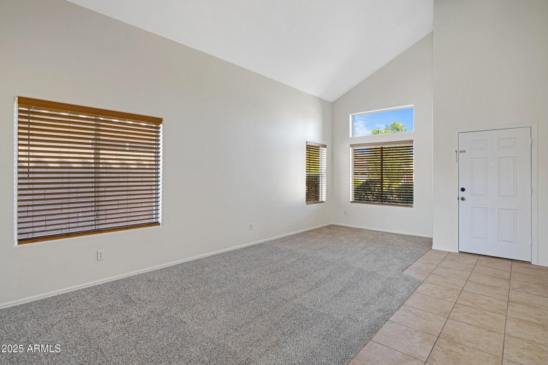 2691 W Angel Way-6