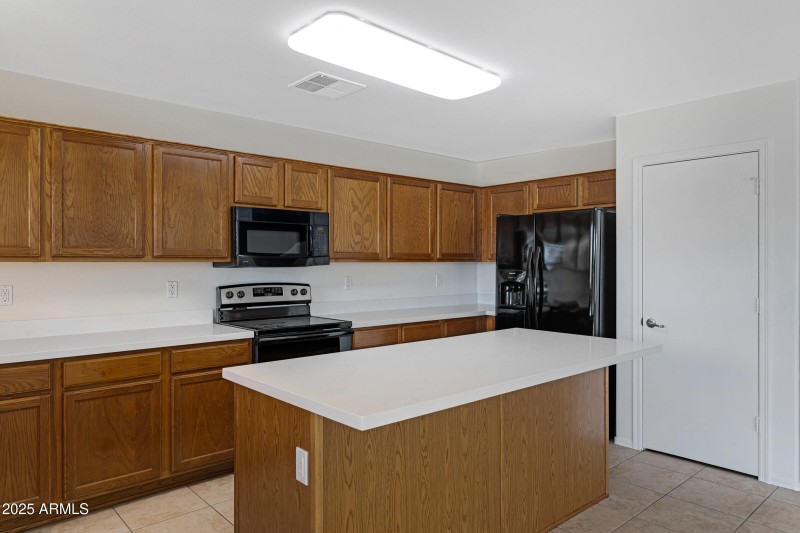 2691 W Angel Way-13