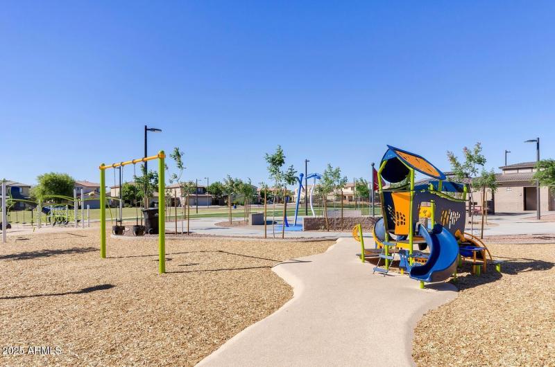 17651 W Ironwood-028-002-1500x994