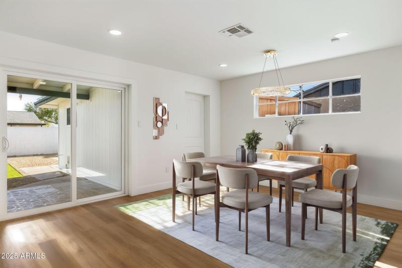 6725 E Moreland St Scottsdale - 275-cine