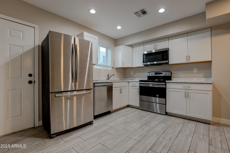 6138 W Townley Ave Glendale az-9