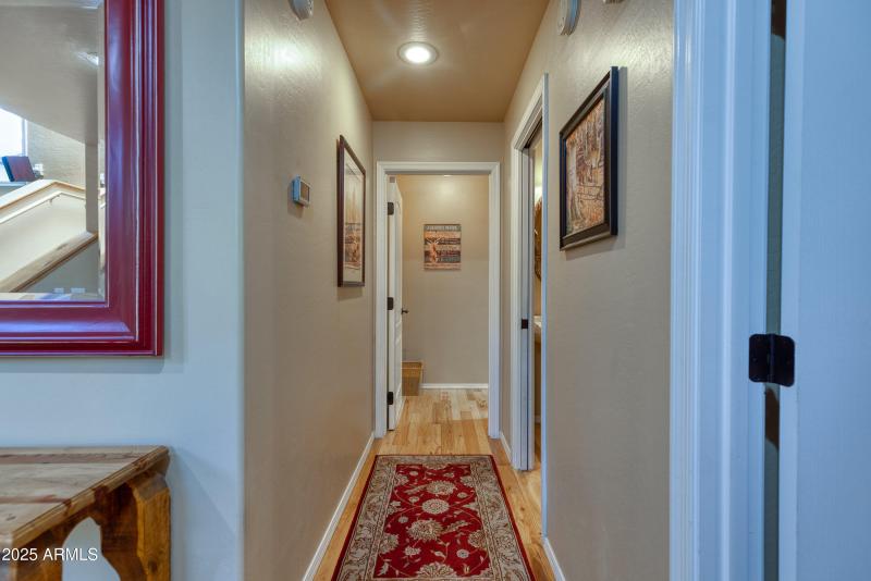 025_photo25_3723_crown_dancer_dr._pt_kar