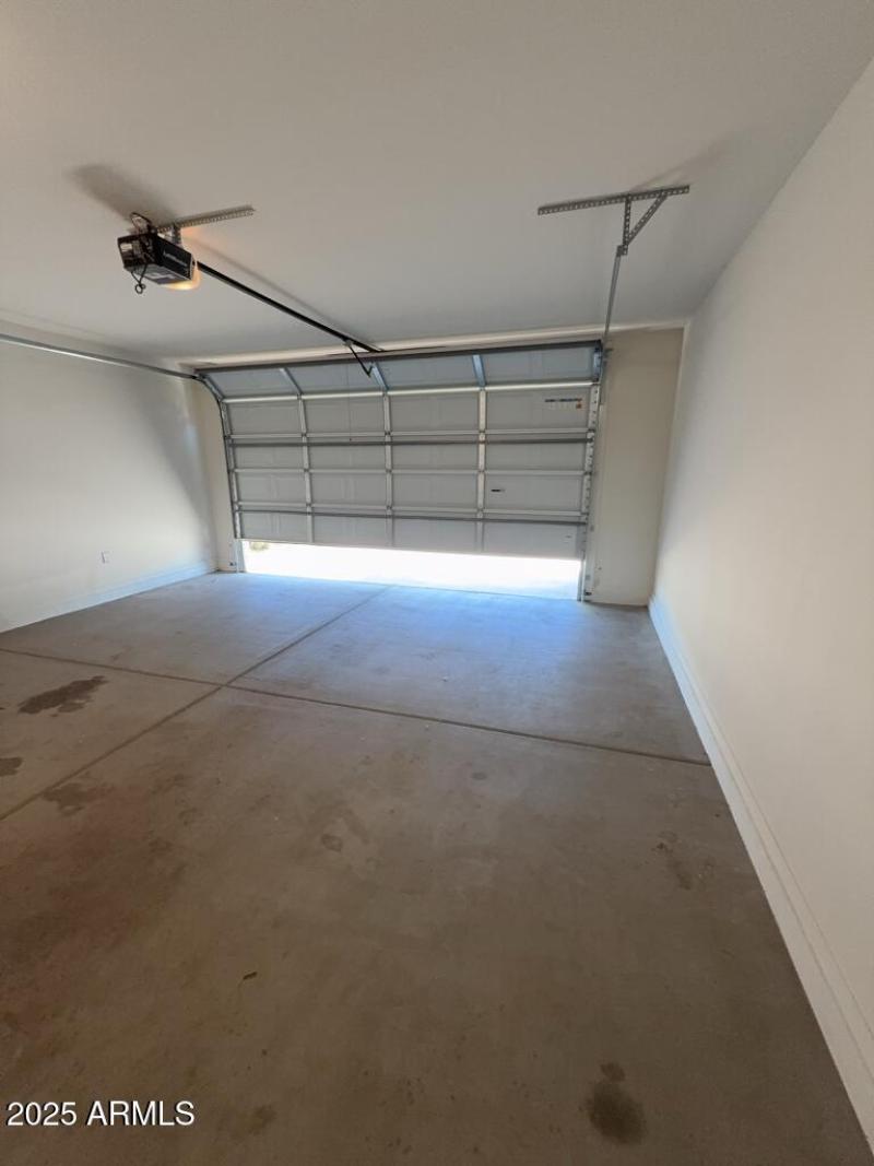 Garage_Parking_1