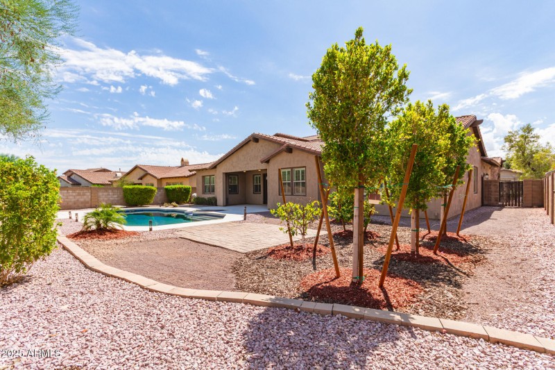 57 Desert Mirage