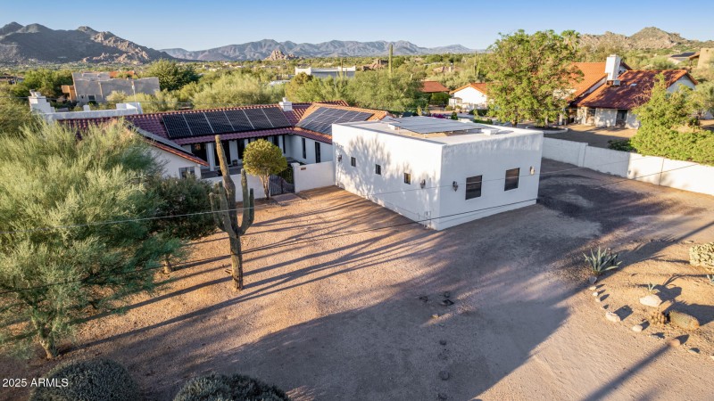 6632 E Calle De Las Estrellas Rd