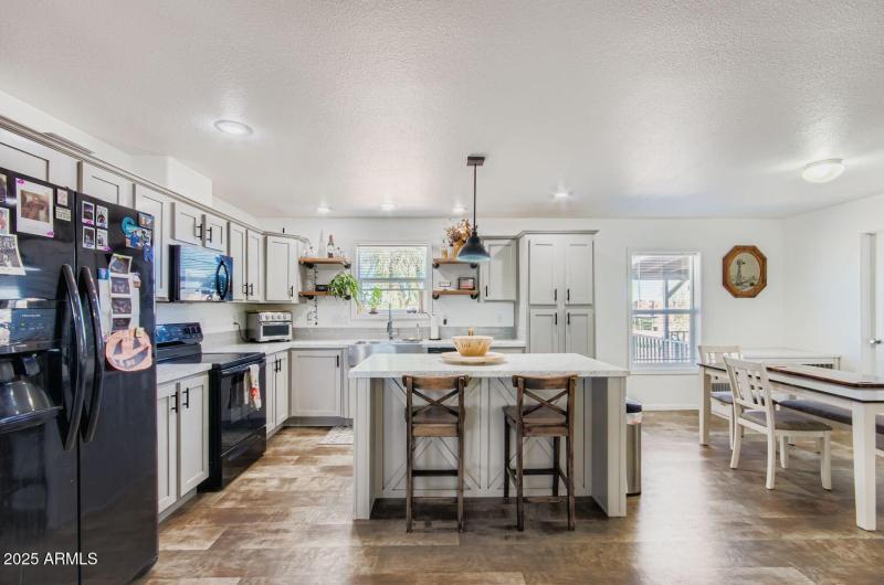 32807 N 225th Ave - Web Quality - 010 -