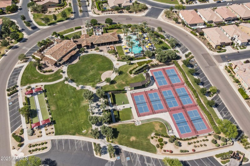 Encanterra Community