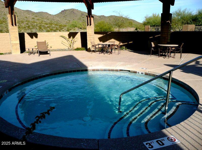 Fireside at Norterra - spa