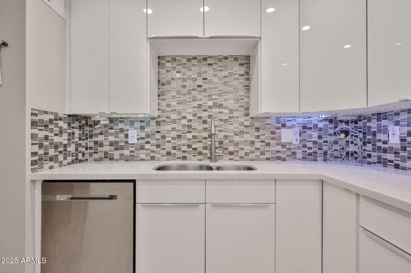 Beautiful backsplash