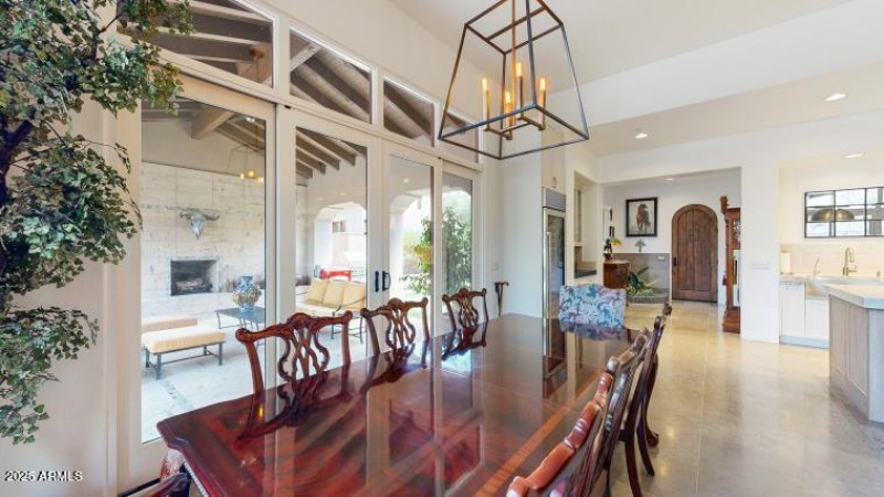 DINING with view of courtyard