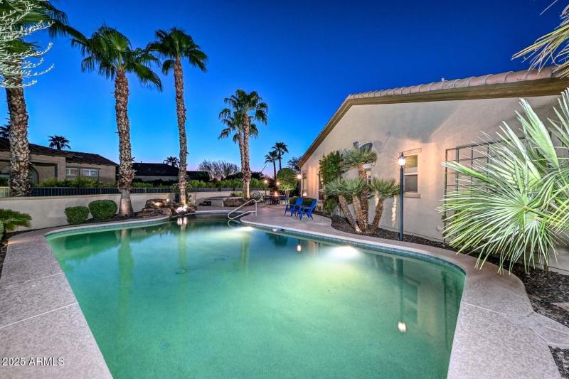 Night-Pool