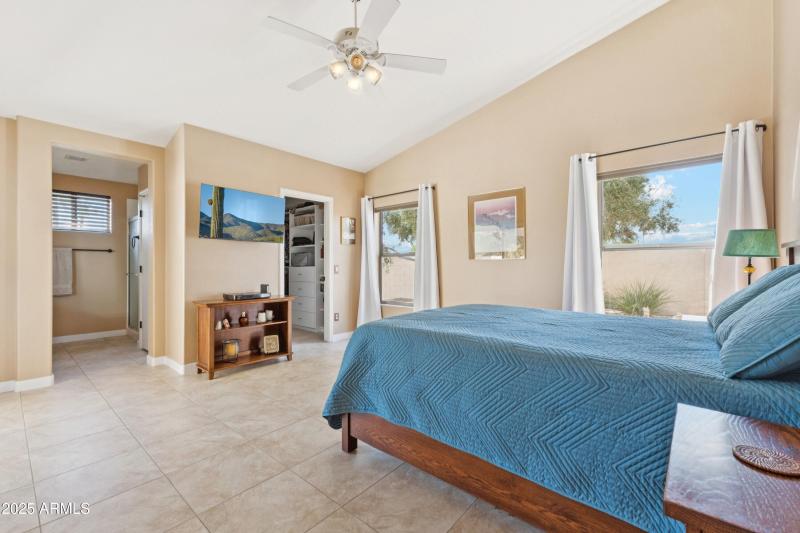 Primary Suite, Alt View