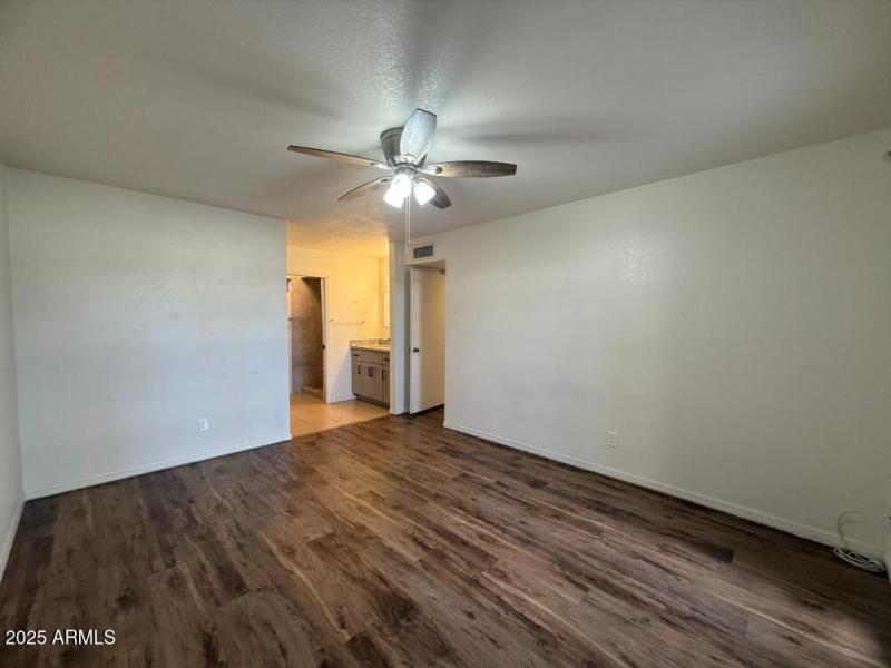 Screenshot 2025-09-16 184445