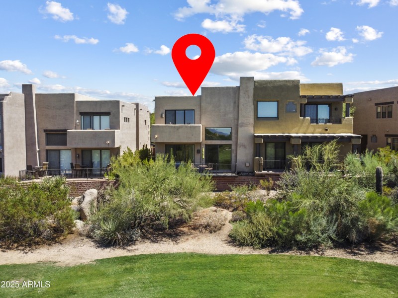 Premium golf course lot