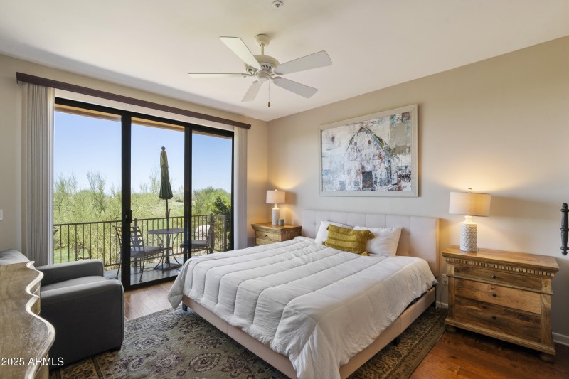 Primary BR - main level