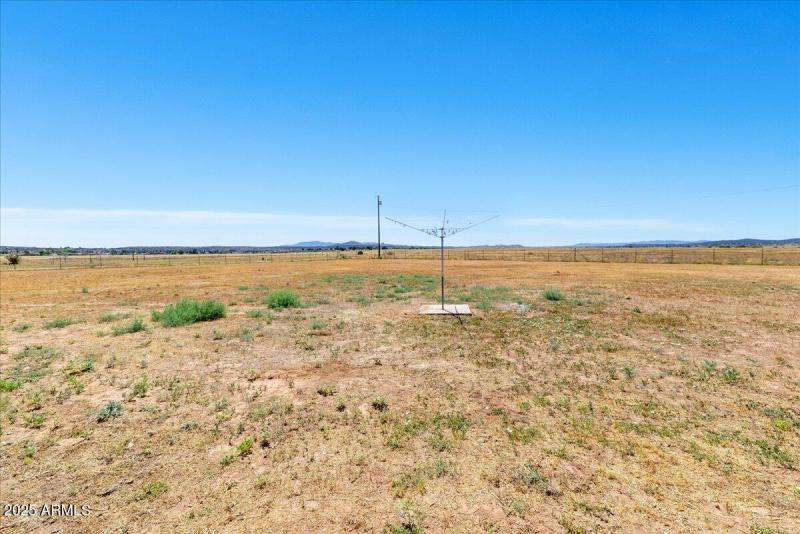 29-Rear Exterior - Copy