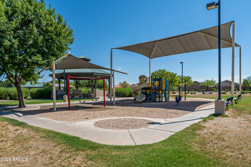 66-Playgrounds and Pergulas