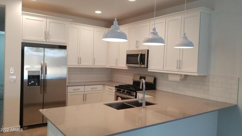 processed-0de116e2-2033-4b77-b23a-8b762a