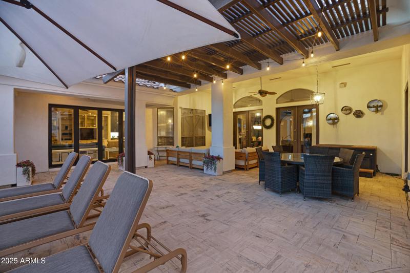 Outdoor extended patio