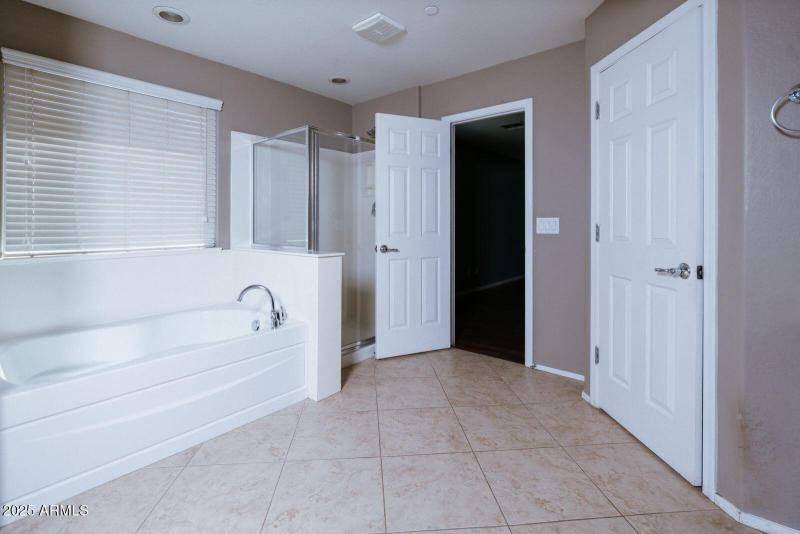 WhatsApp Image 2025-09-16 at 09.13.58