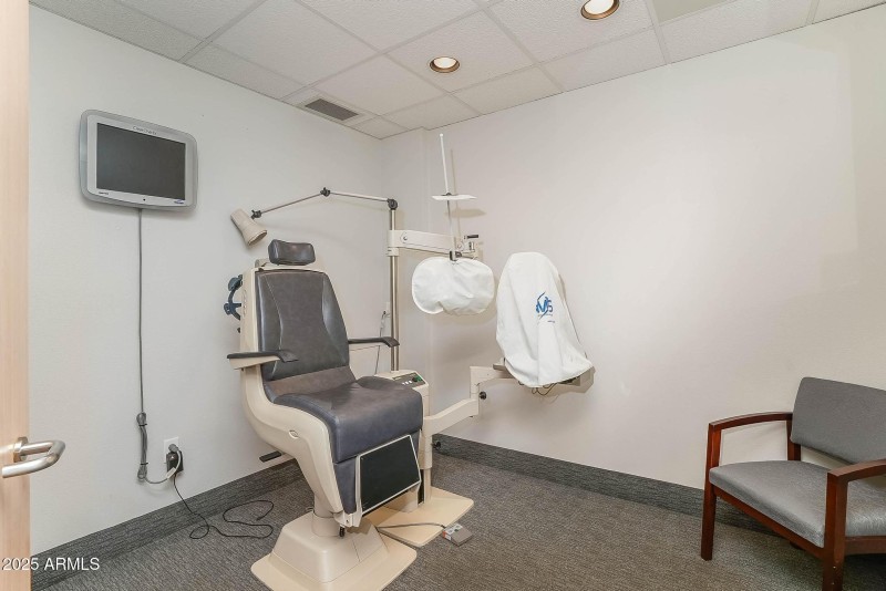 Suite 2/3 | Typical Exam Room