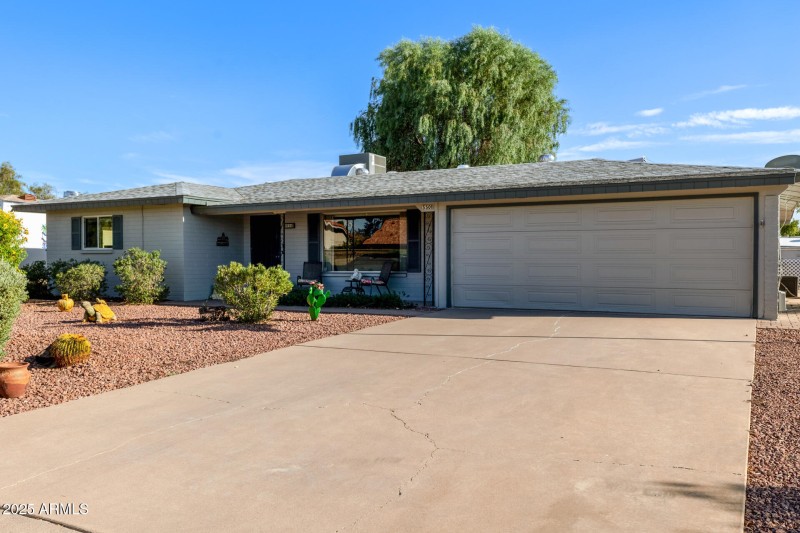 2 Car Garage