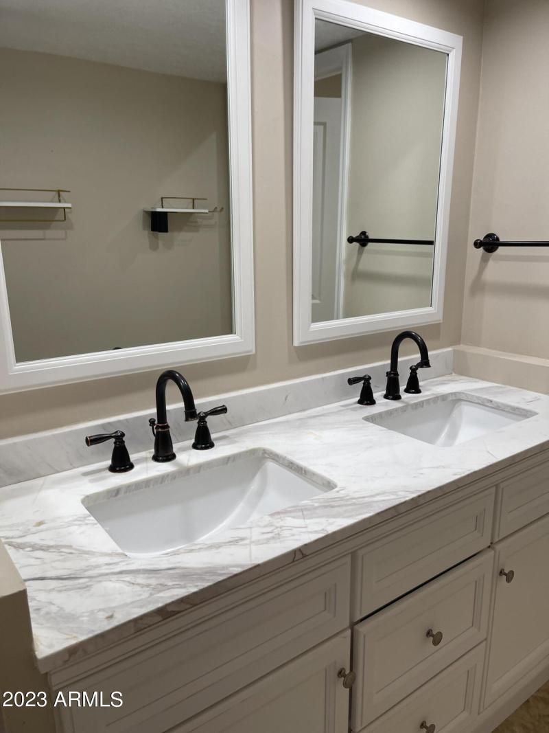 20230719_171038348_iOS