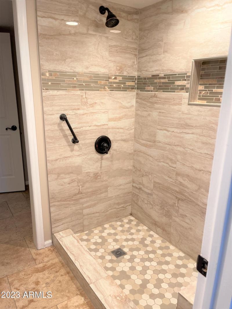 20230719_170650785_iOS (2)