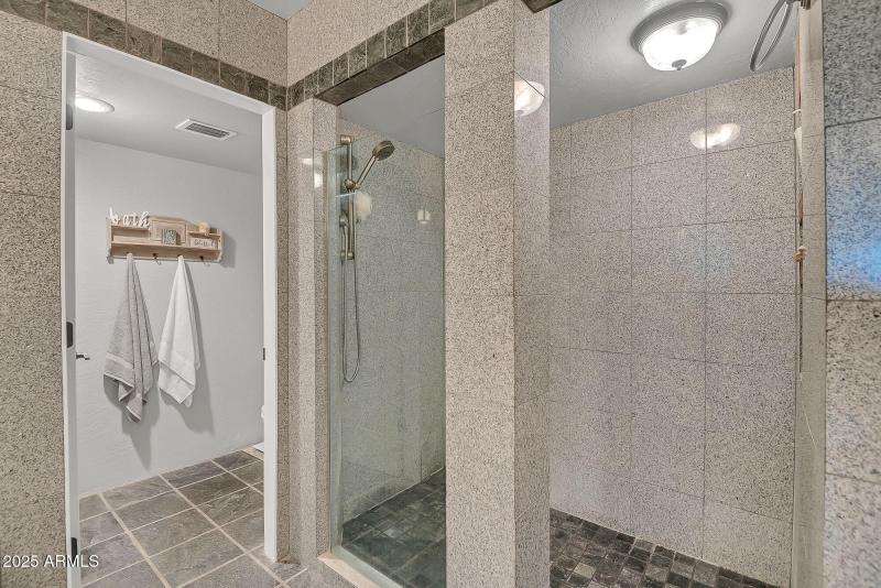 Master Bathroom - Walk-in-shower