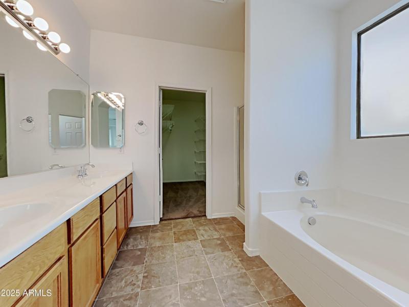 1004825.6627 S 17th Avenue_6