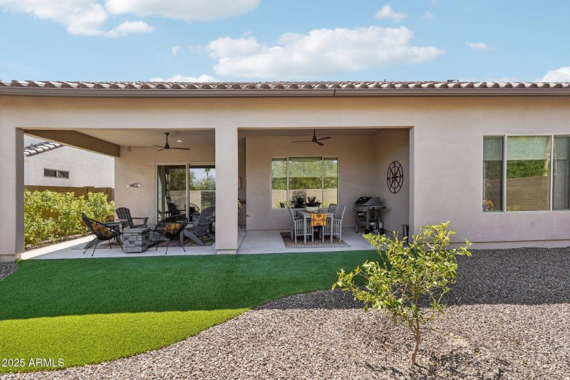 44-web-or-mls-W La Reata Ave-S1709-044