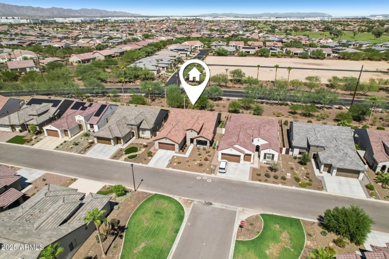 53-web-or-mls-W La Reata Ave-S1709-053