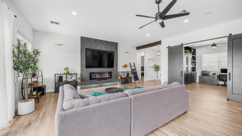 3519 E Aspen (7)